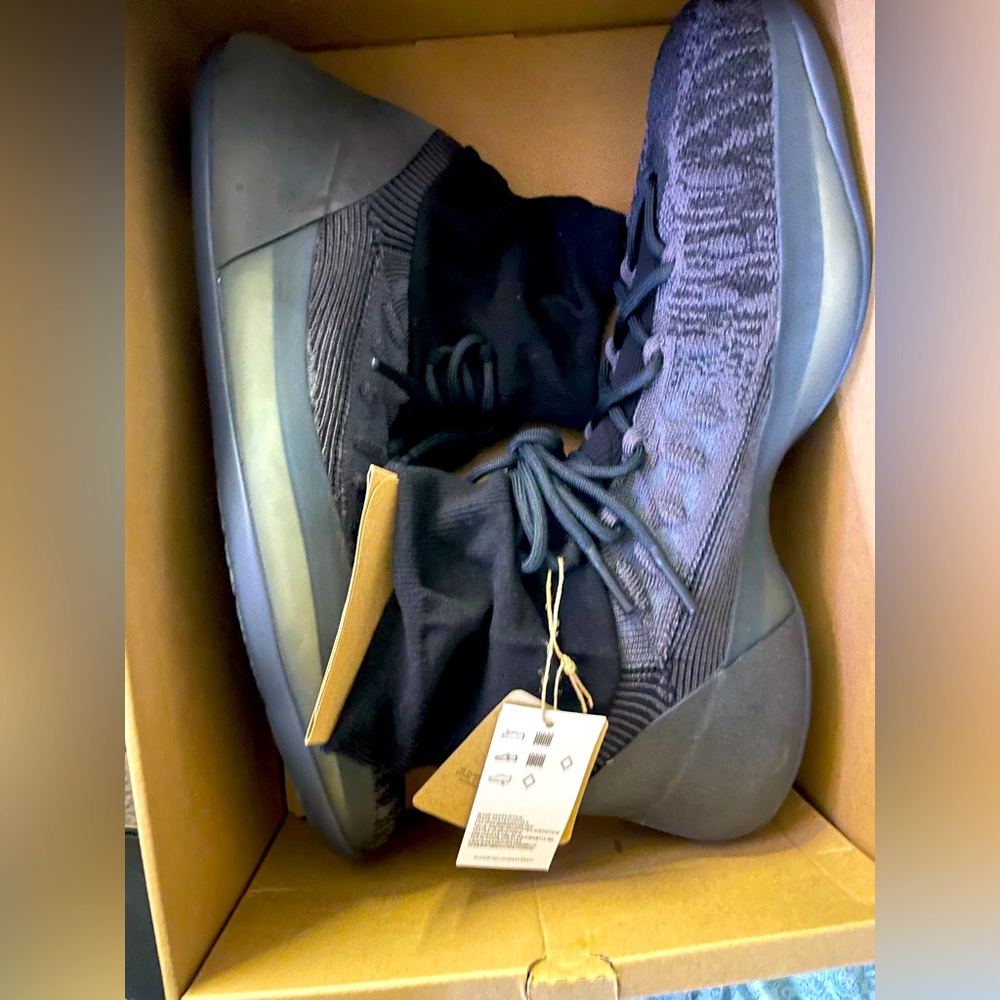 Pair of Yeezy basketball knit very comfortable I own a pair this in not my size